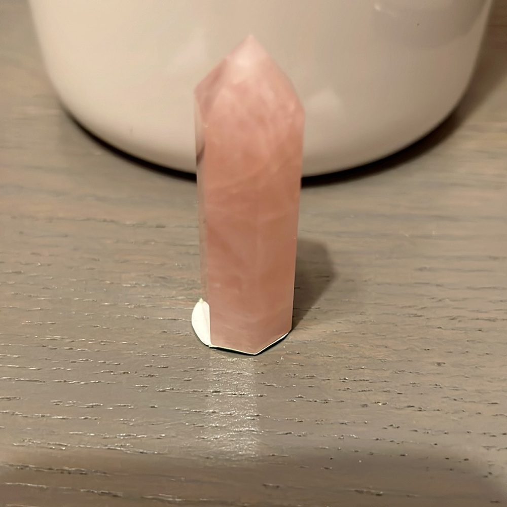 Pink Quartz - Picture 2 of 2